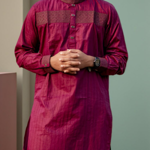 ঈদের খুশি পূর্ণতা পায় নতুন পোশাকের স্নিগ্ধতায়। আর বাঙালির ঈদ মানেই তো পাঞ্জাবিতে আভিজাত্য। আপনাদের ঈদের আনন্দকে আরও রাঙিয়ে তুলতে আমরা নিয়ে এসেছি প্রিমিয়াম কোয়ালিটি ঈদ কালেকশন